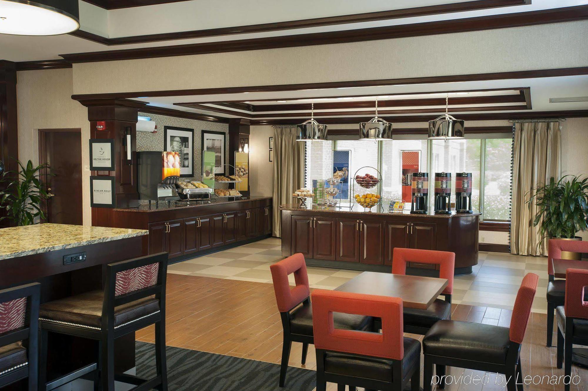 Hotel Hampton Dulles/cascades