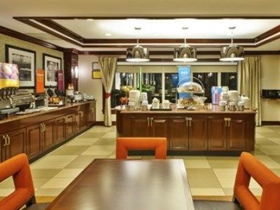 Hotel Hampton Dulles/cascades