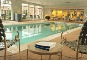 Hampton Dulles/cascades Hotel 3*