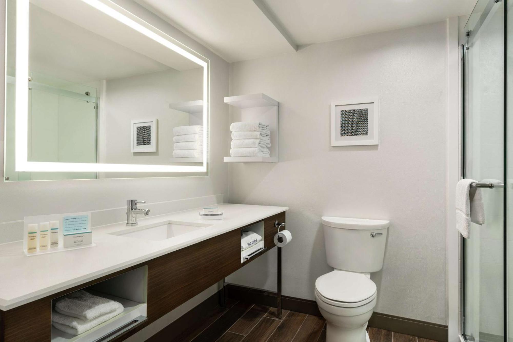 Hotel Hampton Dulles/cascades